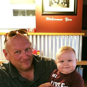 Meet your Posher, Thomas